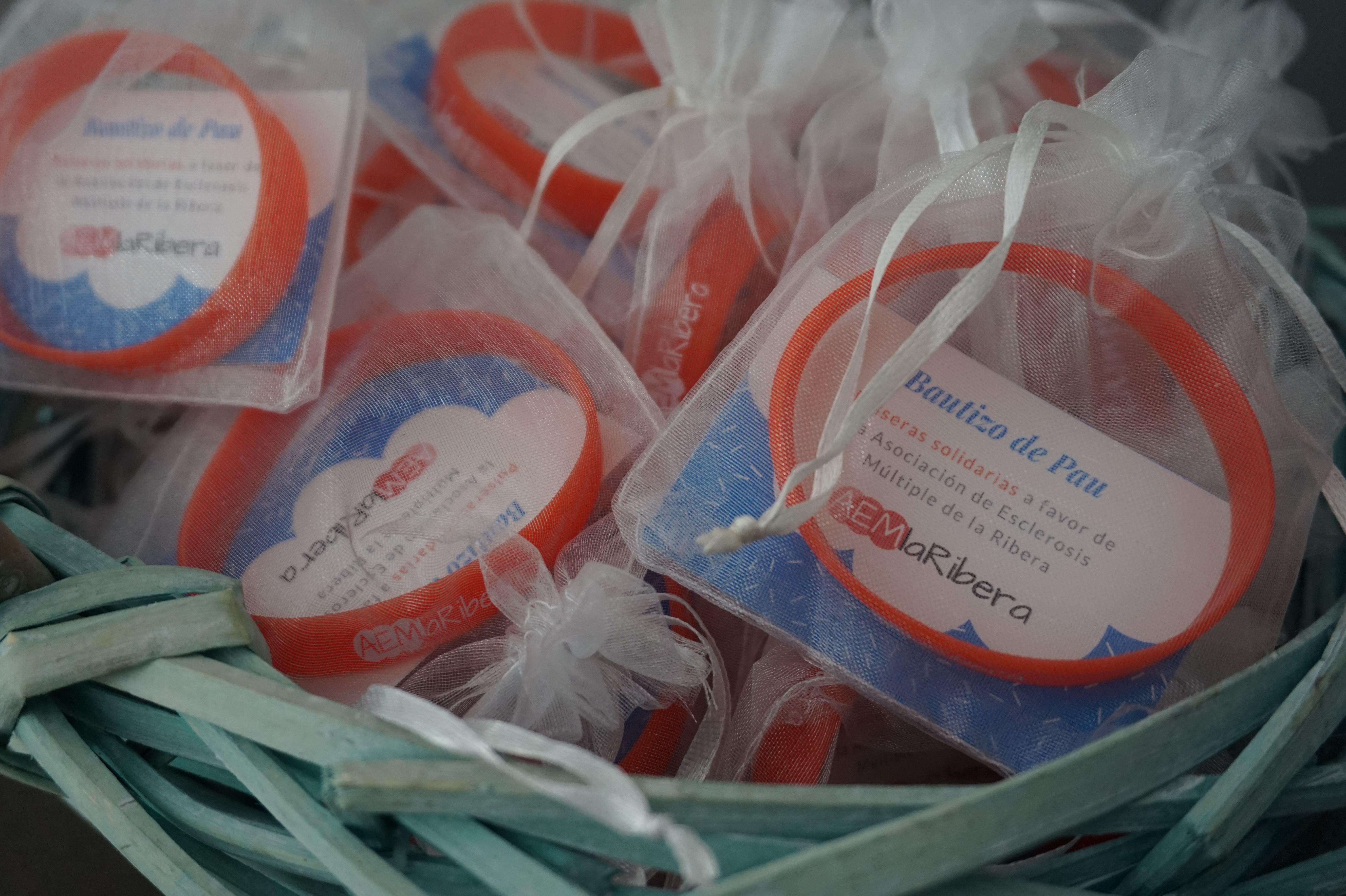 Tarjetas solidarias para bodas y eventos de AEM La Ribera